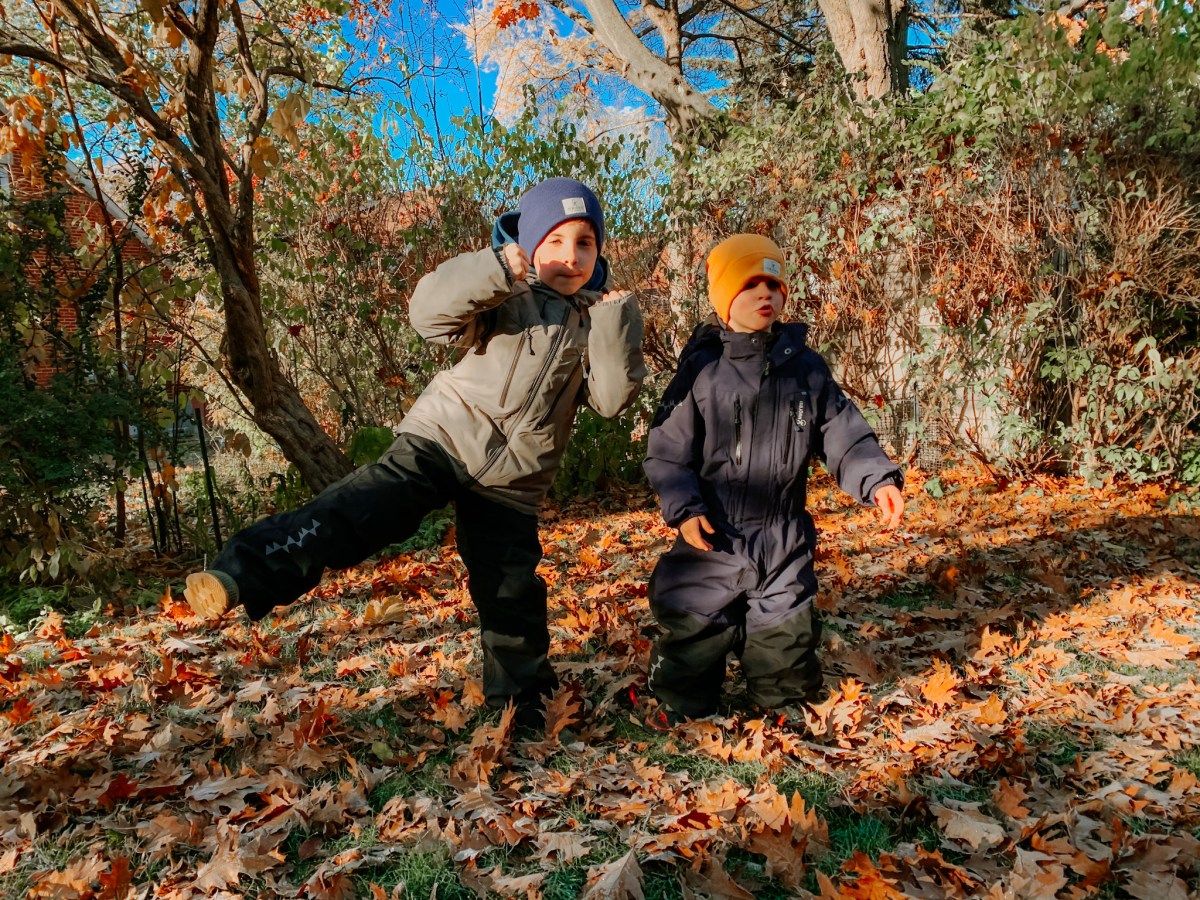 How to Dress Kids for Skiing – Family Ski Blog